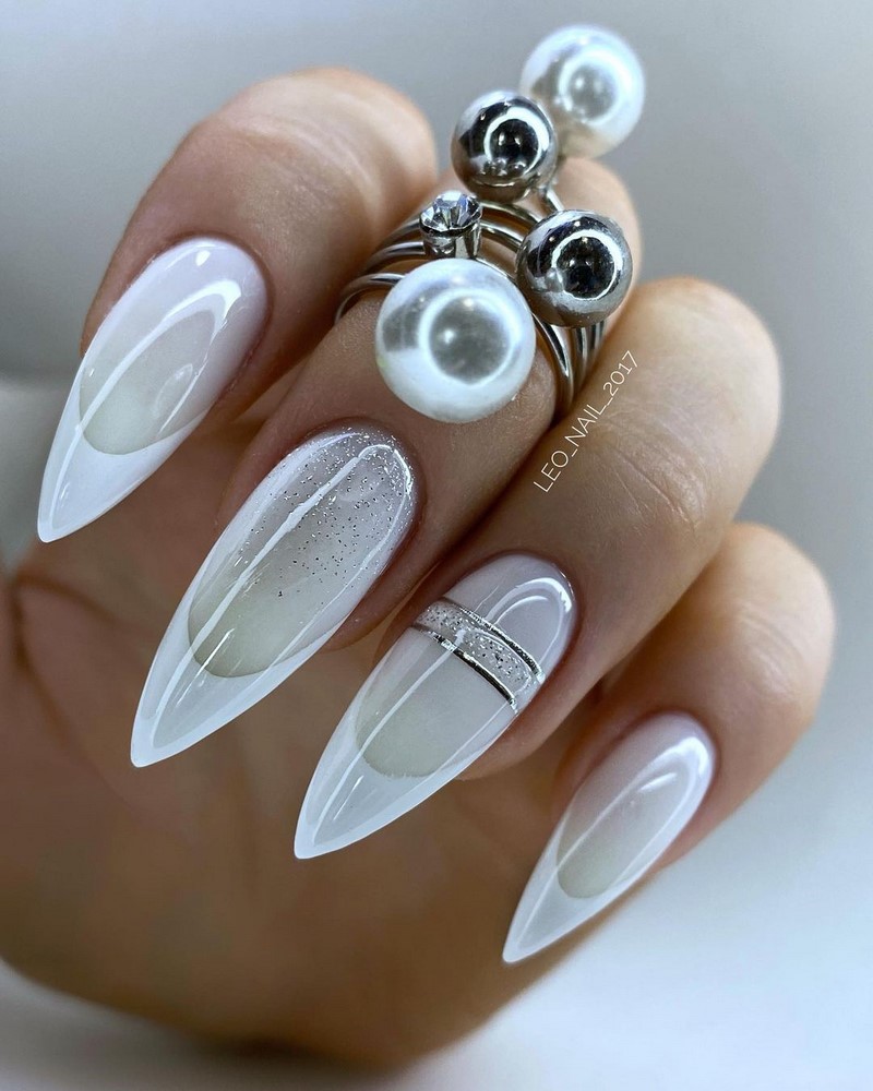 Новогодний маникюр 2027: креативные идеи нейл-дизайна