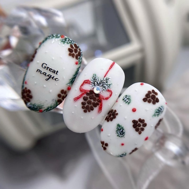 Зимний маникюр с рисунком 2026-2027: креативные тенденции зимнего нейл-арта