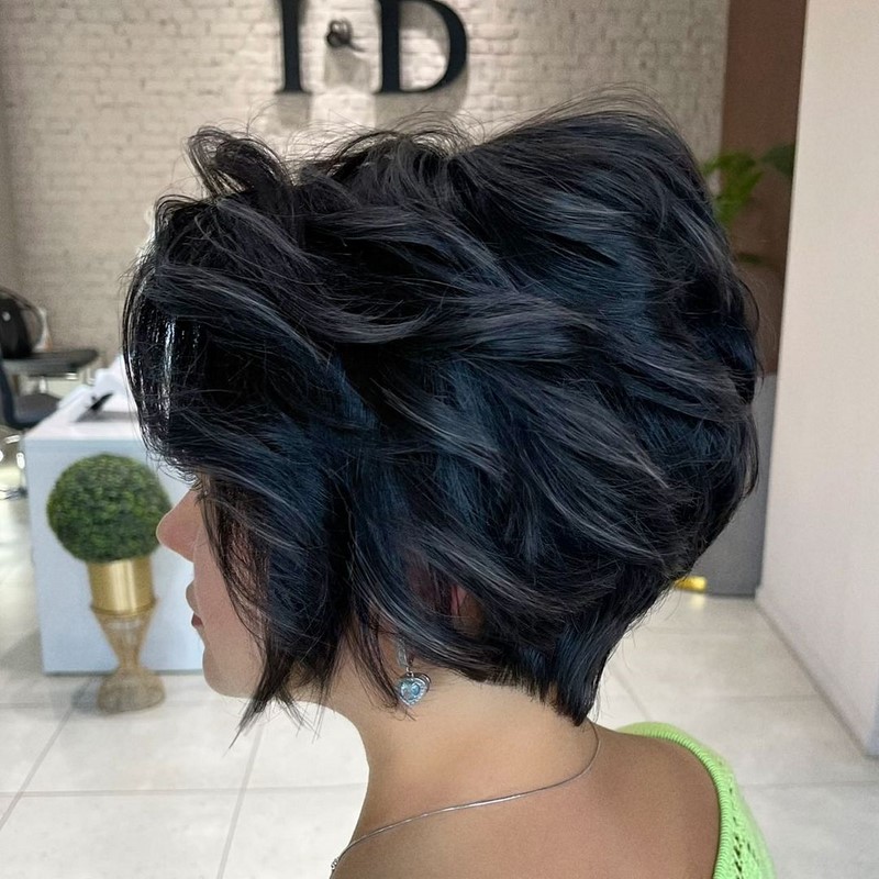 Супер новинки стрижек в сезоне 2026: ТОП-7 трендов на разную длину волос