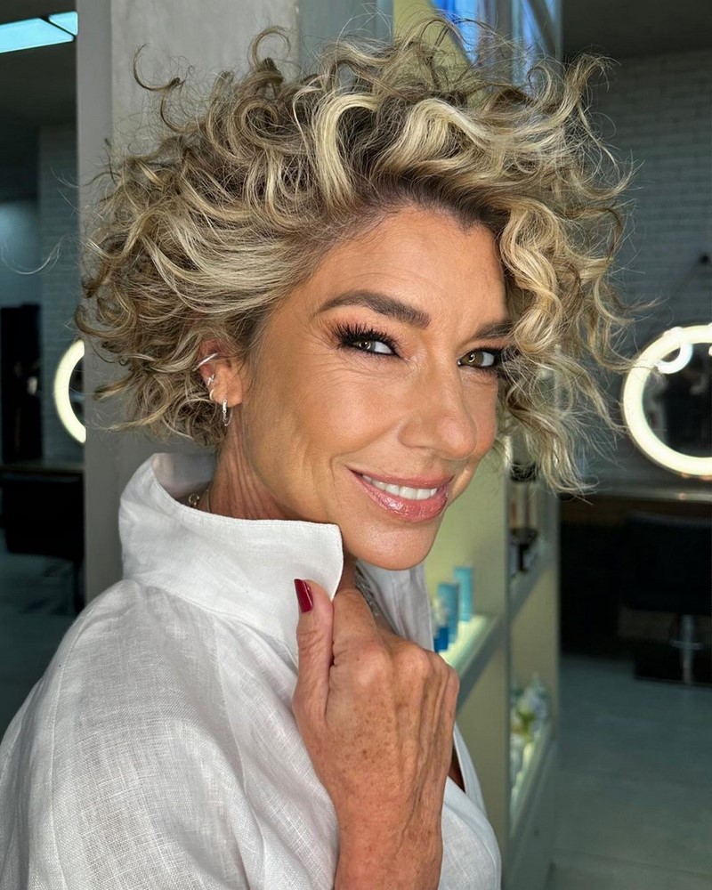 Супер новинки стрижек в сезоне 2026: ТОП-7 трендов на разную длину волос