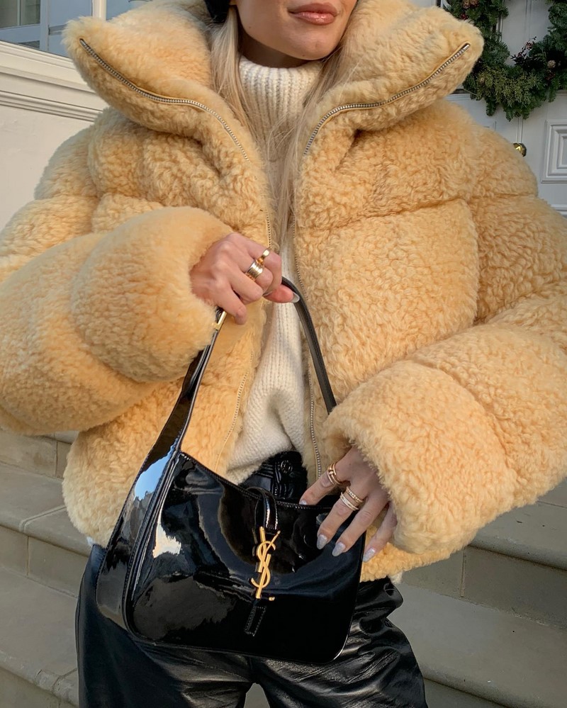 Подбираем самые модные куртки осень-зима 2026-2027: новинки, фото модных курток