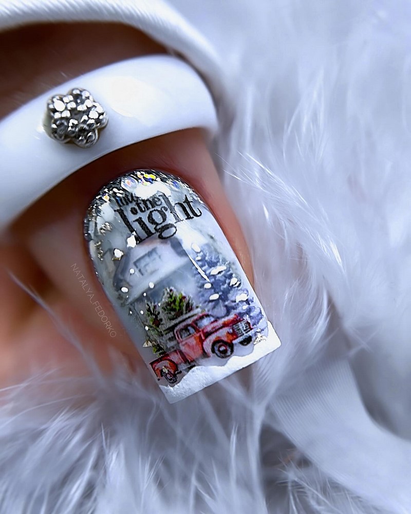 Модный новогодний маникюр 2027 – тренды дизайна на фото