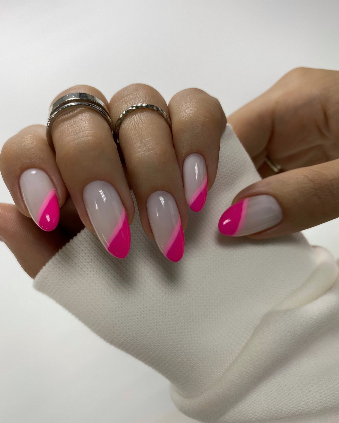 Модный маникюр 2026 — фото, новинки, лучшие идеи и тренды