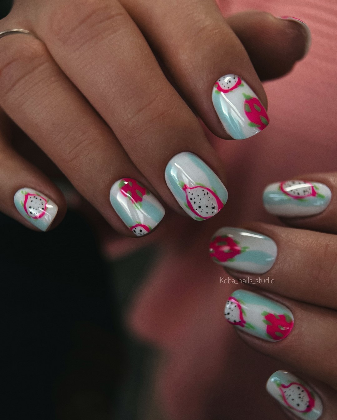 Модный маникюр 2026 — фото, новинки, лучшие идеи и тренды