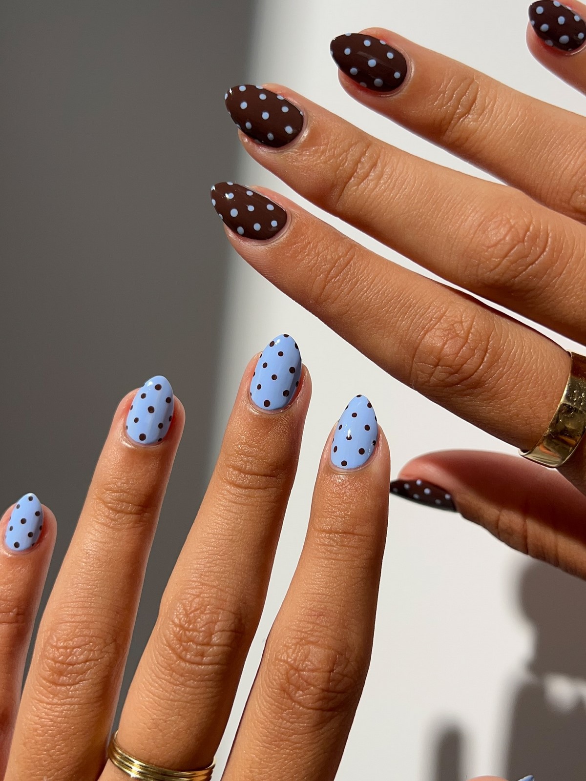 Новинки летнего маникюра на август 2026: 8 топовых идей