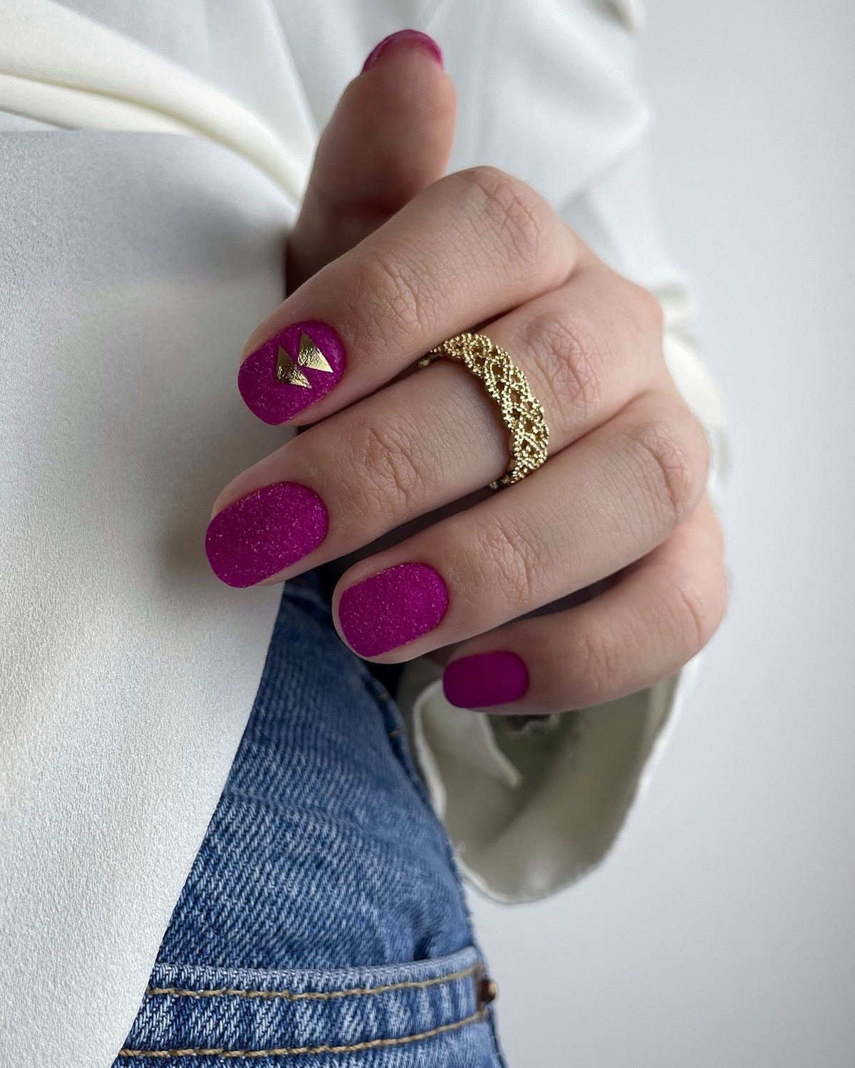 Какой маникюр будет в тренде осенью 2026 года