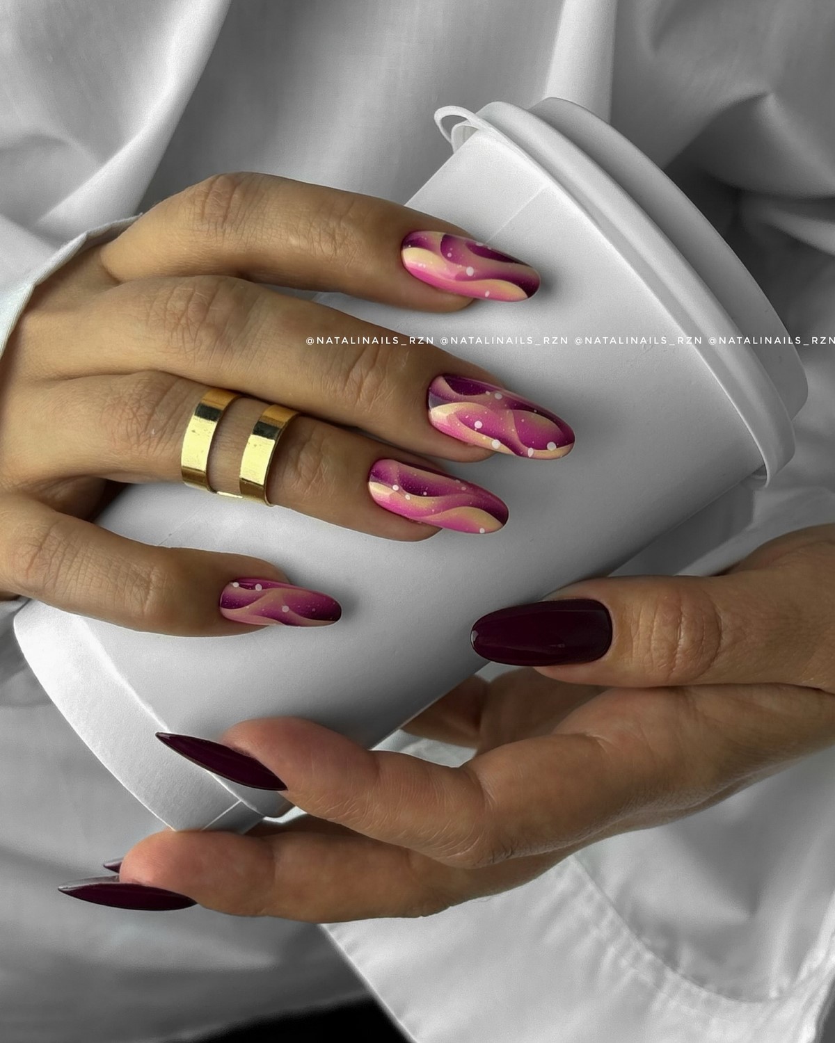 Какой маникюр будет в тренде осенью 2026 года