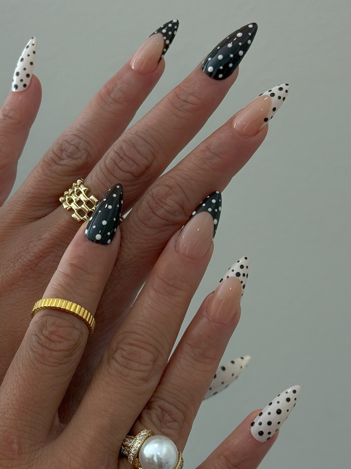 Какой маникюр будет в тренде осенью 2026 года