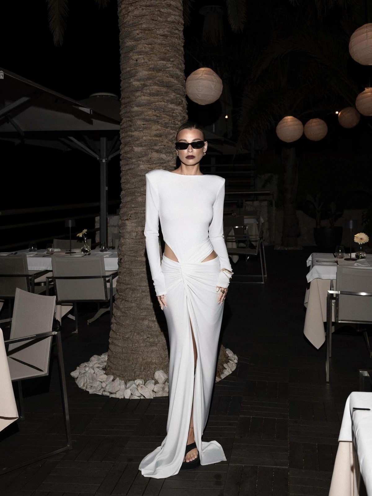 Новогодние платья 2027: встречаем праздник стильно