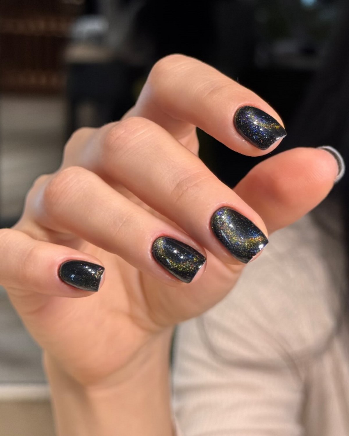 Маникюр в ноябре 2026 – трендовые стили нейл-дизайна