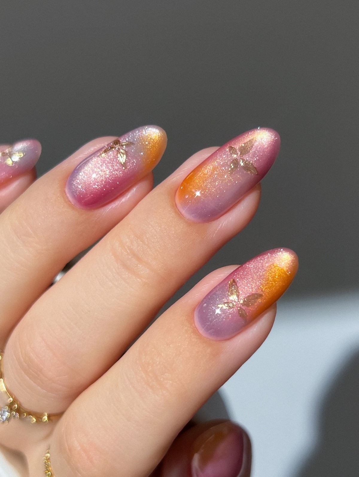 Маникюр в ноябре 2026 – трендовые стили нейл-дизайна