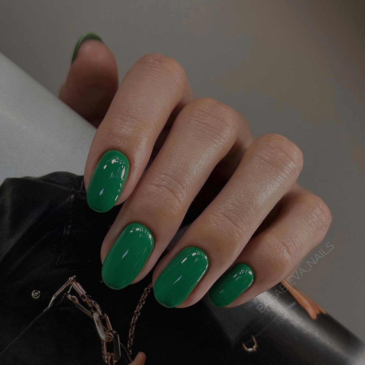 Маникюр в ноябре 2026 – трендовые стили нейл-дизайна