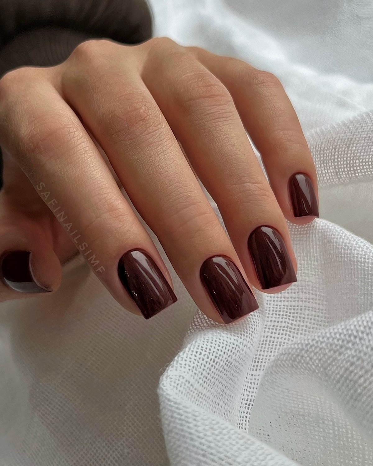 Маникюр, который выглядит дешево: главные ошибки