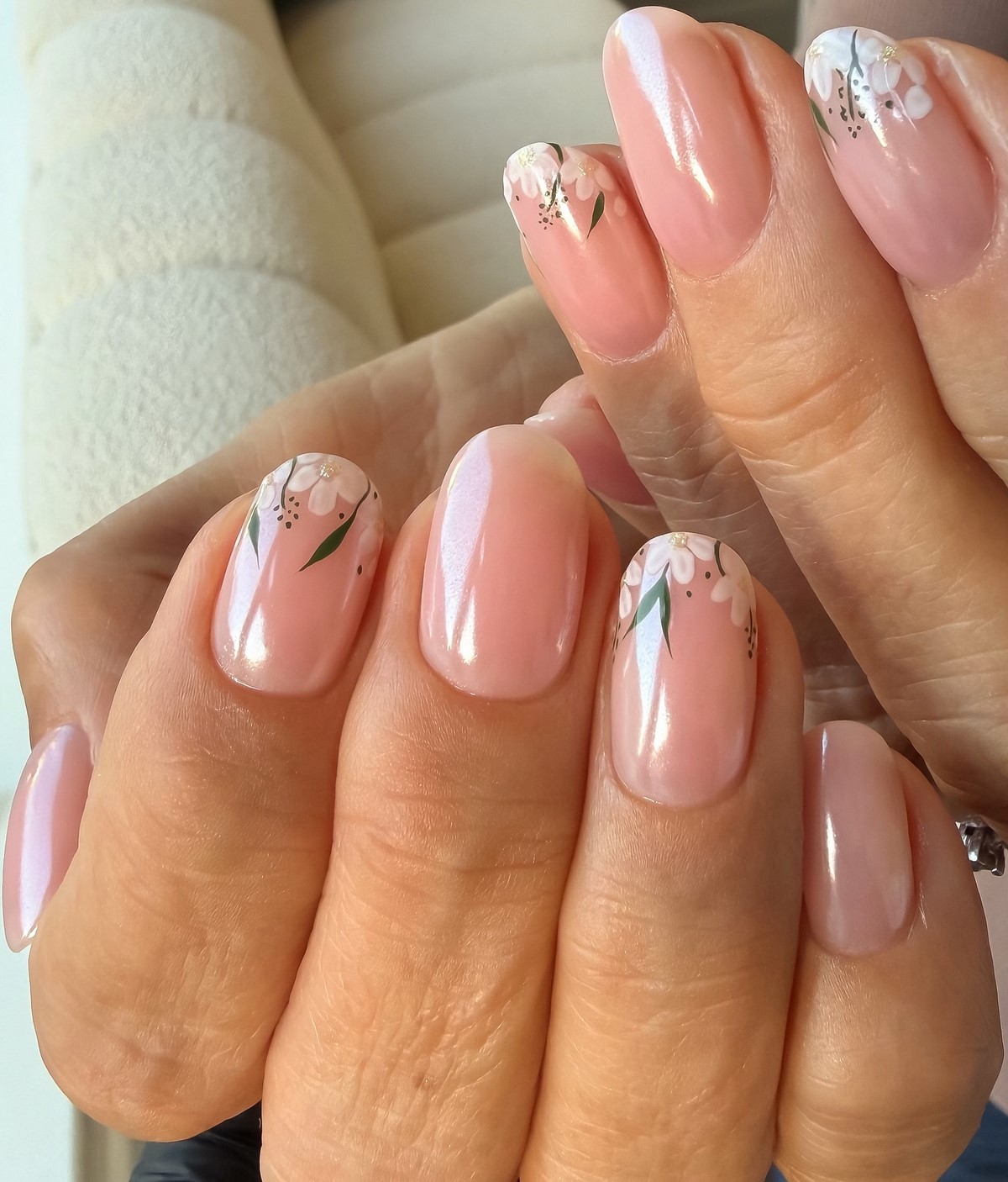 Маникюр, на который начали чаще обращать внимание — что изменилось