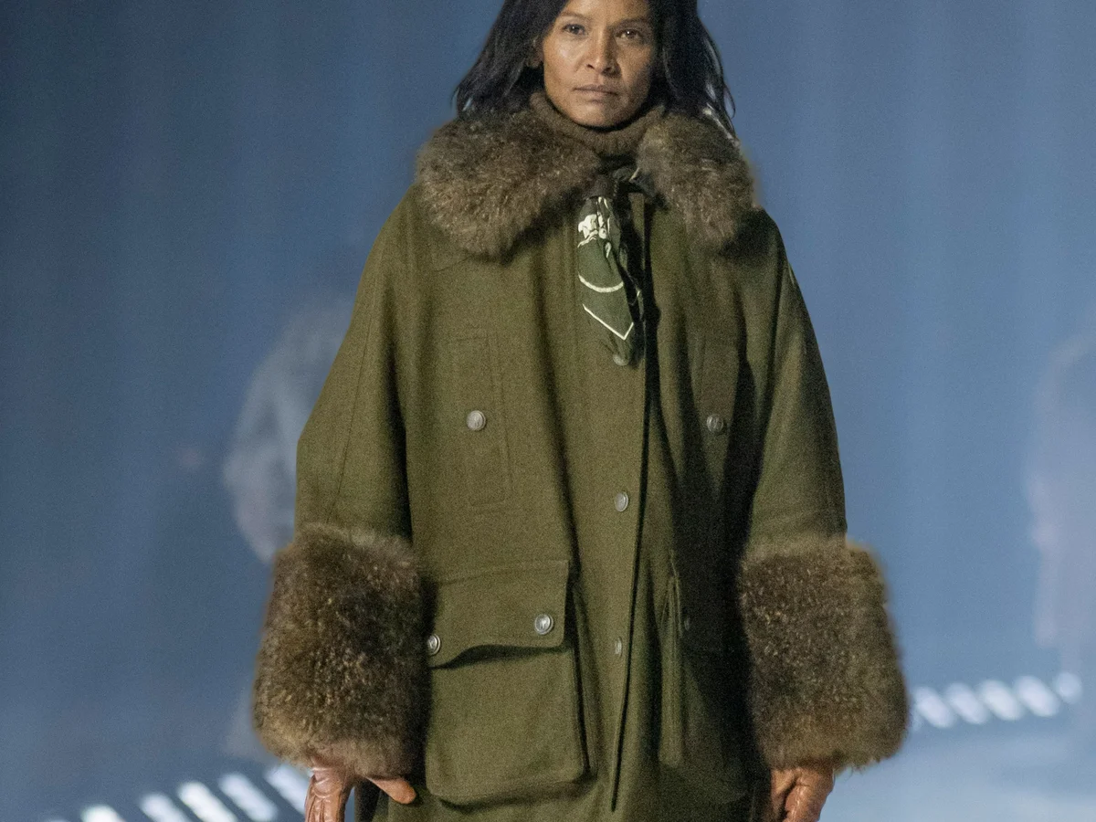 Модная парка осень-зима 2026-2027, показ Moncler Grenoble